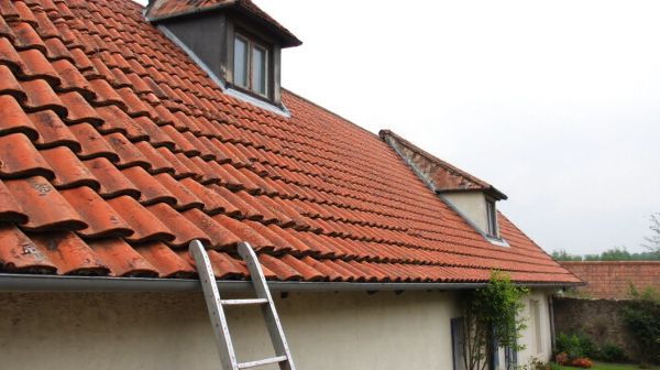 Trouvez le meilleur artisan en toiture à Joué-lès-Tours